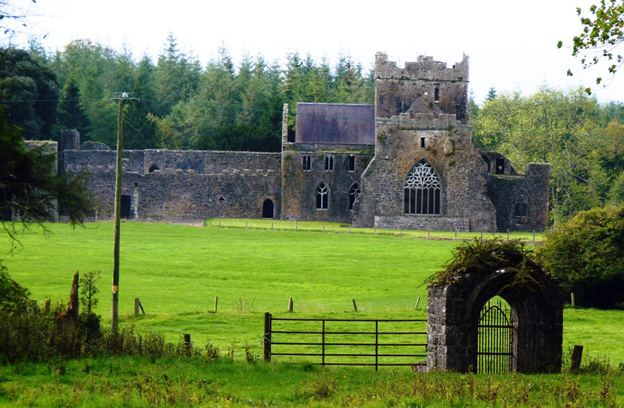 Kilcooley-Abbey-(Cistercian)